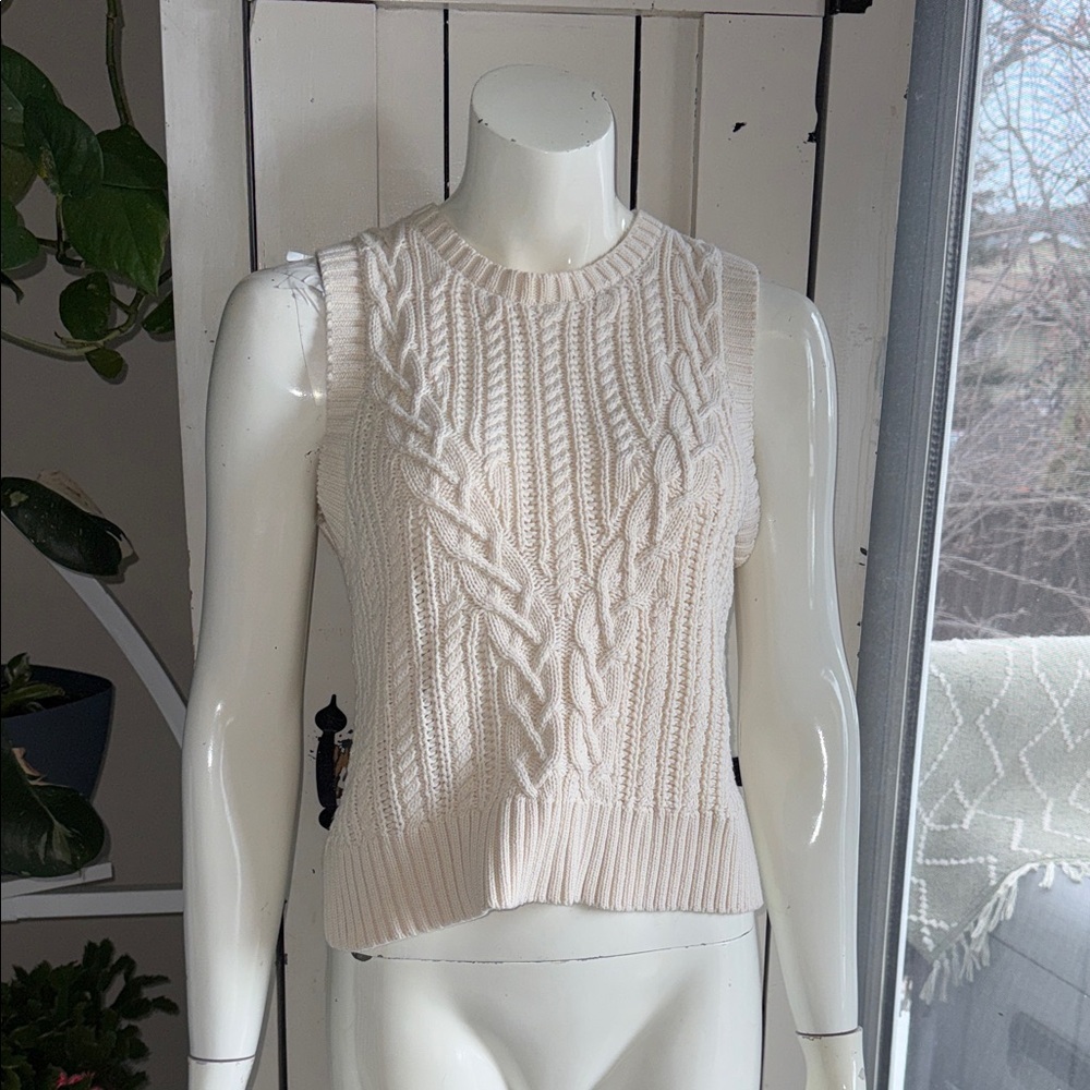 Rachel Zoe Cream Cable Knit Sleeveless Sweater Vest NWOT Med